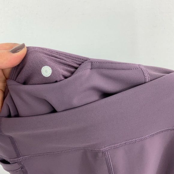 LULULEMON Purple Crop Leggings - Picture 6 of 6
